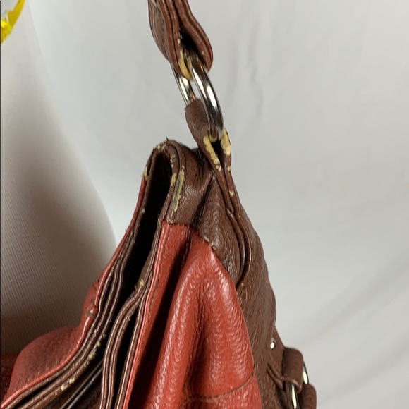 Stone Mountain Lg Leather Shoulder Bag - Picture 7 of 14